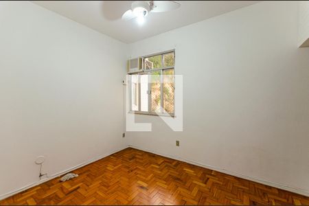 Sala de apartamento para alugar com 2 quartos, 65m² em Centro, Niterói