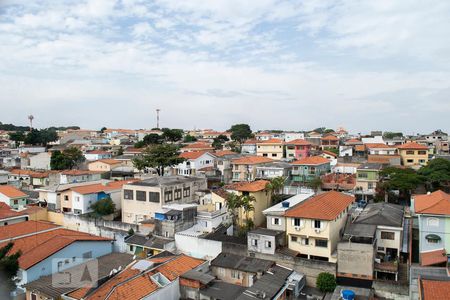 VISTA SALA de apartamento para alugar com 2 quartos, 42m² em Parque São Domingos, São Paulo