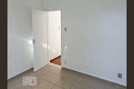 Quarto 3 de casa de condomínio para alugar com 3 quartos, 95m² em Taquara, Rio de Janeiro