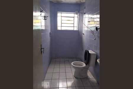 Banheiro de apartamento para alugar com 2 quartos, 80m² em Quarta Parada, São Paulo