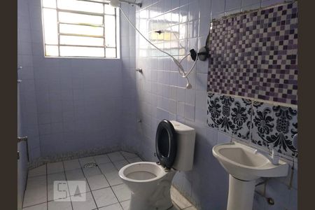 Banheiro de apartamento para alugar com 2 quartos, 80m² em Quarta Parada, São Paulo