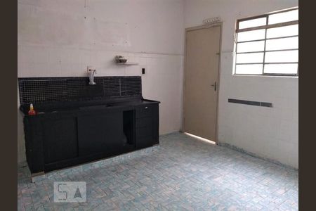 Cozinha de apartamento para alugar com 2 quartos, 80m² em Quarta Parada, São Paulo