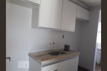 Cozinha - Armários de apartamento para alugar com 2 quartos, 60m² em Setor Central, Goiânia