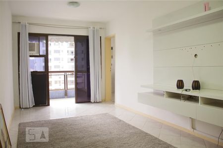 Sala de apartamento para alugar com 1 quarto, 62m² em Barra da Tijuca, Rio de Janeiro