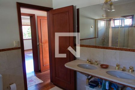 Casa para alugar com 600m², 4 quartos e 6 vagas Casa para alugar com 600m², 4 quartos e 6 vagasBanheiro do Quarto 3