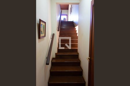 Casa para alugar com 600m², 4 quartos e 6 vagas Casa para alugar com 600m², 4 quartos e 6 vagasEscritório