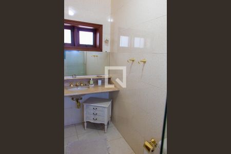 Casa para alugar com 600m², 4 quartos e 6 vagas Casa para alugar com 600m², 4 quartos e 6 vagasBanheiro do Quarto 4