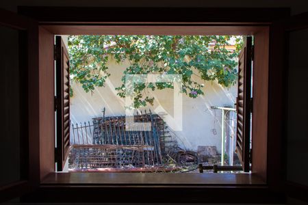 Casa para alugar com 600m², 4 quartos e 6 vagas Casa para alugar com 600m², 4 quartos e 6 vagasVista do Quarto 2