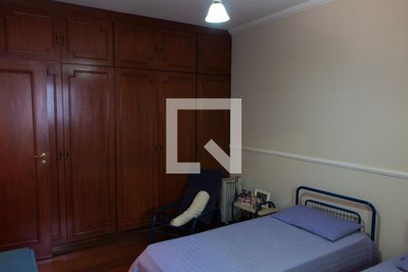 Casa para alugar com 600m², 4 quartos e 6 vagas Casa para alugar com 600m², 4 quartos e 6 vagasQuarto 1