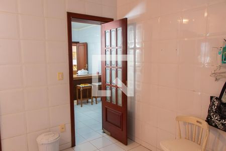 Casa para alugar com 600m², 4 quartos e 6 vagas Casa para alugar com 600m², 4 quartos e 6 vagasÁrea de Serviço