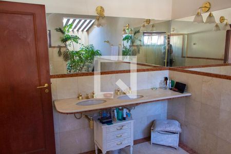 Casa para alugar com 600m², 4 quartos e 6 vagas Casa para alugar com 600m², 4 quartos e 6 vagasBanheiro do Quarto 3