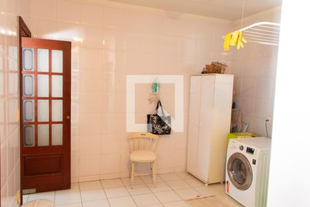 Casa para alugar com 600m², 4 quartos e 6 vagas Casa para alugar com 600m², 4 quartos e 6 vagasÁrea de Serviço