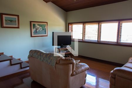 Casa para alugar com 600m², 4 quartos e 6 vagas Casa para alugar com 600m², 4 quartos e 6 vagasEscritório