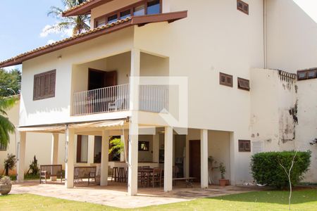 Casa para alugar com 600m², 4 quartos e 6 vagas Casa para alugar com 600m², 4 quartos e 6 vagasÁrea Externa