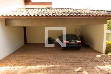 Casa para alugar com 600m², 4 quartos e 6 vagas Casa para alugar com 600m², 4 quartos e 6 vagasGaragem