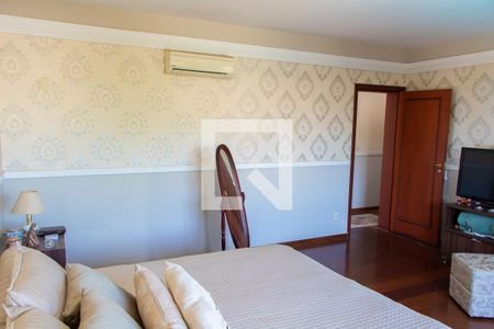 Casa para alugar com 600m², 4 quartos e 6 vagas Casa para alugar com 600m², 4 quartos e 6 vagasQuarto 3