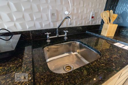 Detalhe da Cozinha de kitnet/studio para alugar com 1 quarto, 27m² em Bethaville I, Barueri