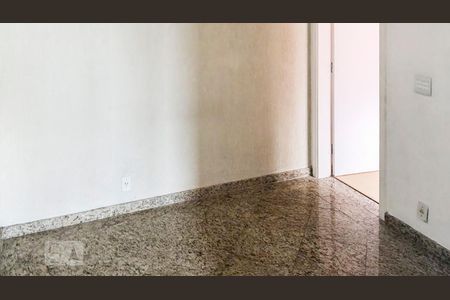 Quarto de apartamento para alugar com 3 quartos, 98m² em Cidade das Flores, Osasco