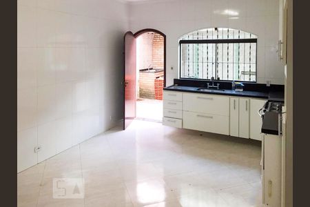 Cozinha de casa para alugar com 3 quartos, 130m² em Jardim Utinga, Santo André