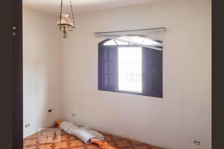 Quarto de casa para alugar com 3 quartos, 130m² em Jardim Utinga, Santo André