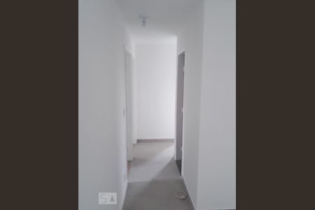 Corredor de apartamento para alugar com 2 quartos, 75m² em Socorro, São Paulo