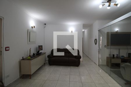 Casa para alugar com 300m², 4 quartos e 3 vagasSala 1