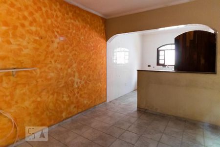 Sala de casa à venda com 3 quartos, 250m² em Jardim Sapopemba, São Paulo