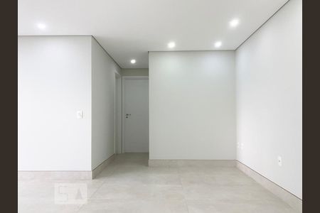 Sala de apartamento à venda com 2 quartos, 79m² em Água Branca, São Paulo