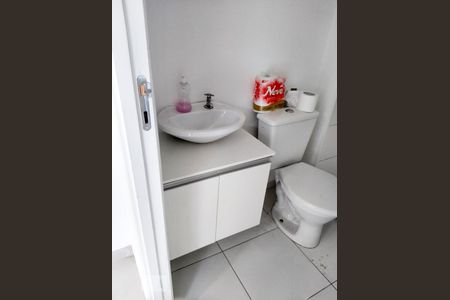 Banheiro Social de kitnet/studio à venda com 1 quarto, 27m² em Jardim Brasília (zona Norte), São Paulo