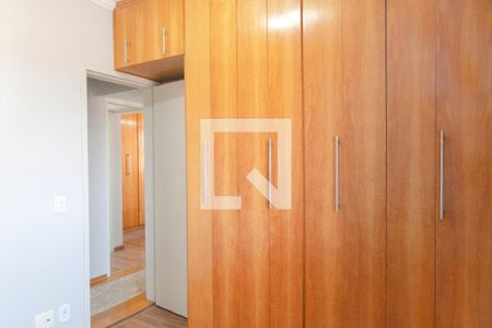 Apartamento à venda com 72m², 3 quartos e 2 vagas Apartamento à venda com 72m², 3 quartos e 2 vagasQuarto 3