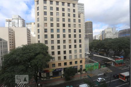 Vista de kitnet/studio para alugar com 1 quarto, 42m² em Centro, São Paulo