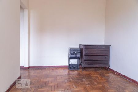 Casa à venda com 3 quartos, 240m² em Coração Eucarístico, Belo Horizonte