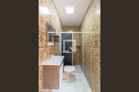 Banheiro de casa para alugar com 1 quarto, 55m² em Jardim Bom Clima, Guarulhos