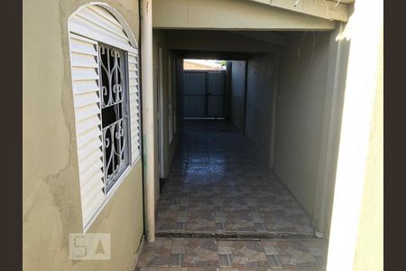 Quintal de casa à venda com 4 quartos, 200m² em Vila Costa E Silva, Campinas