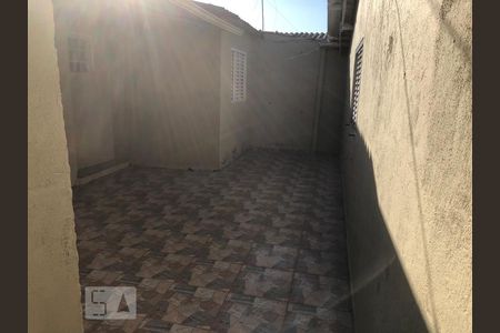 Quintal de casa à venda com 4 quartos, 200m² em Vila Costa E Silva, Campinas