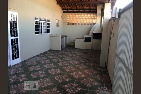 Churrasqueira e forno de pizza de casa à venda com 4 quartos, 200m² em Vila Costa E Silva, Campinas