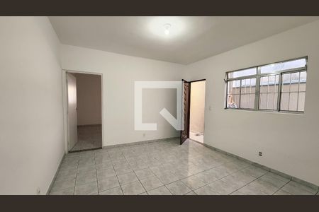 Sala de casa à venda com 3 quartos, 110m² em Jardim das Tulipas, Jundiaí
