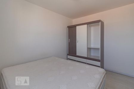 Quarto 2 de apartamento para alugar com 2 quartos, 64m² em Rio Pequeno, São Paulo