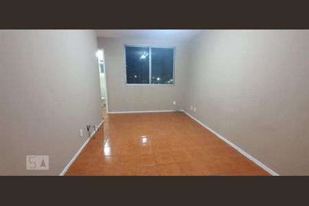 Sala de apartamento para alugar com 2 quartos, 48m² em Centro, Niterói