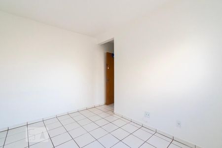 Sala de apartamento para alugar com 2 quartos, 44m² em Samambaia Sul (samambaia), Brasília