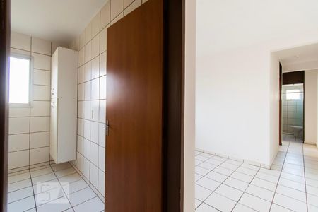 Cozinha e Sala de apartamento para alugar com 2 quartos, 44m² em Samambaia Sul (samambaia), Brasília