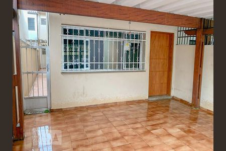 Garagem de casa para alugar com 3 quartos, 150m² em Vila Nova Conceição, São Paulo