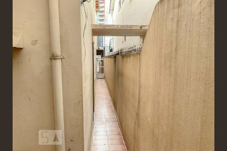 Corredor  de casa para alugar com 3 quartos, 150m² em Vila Nova Conceição, São Paulo