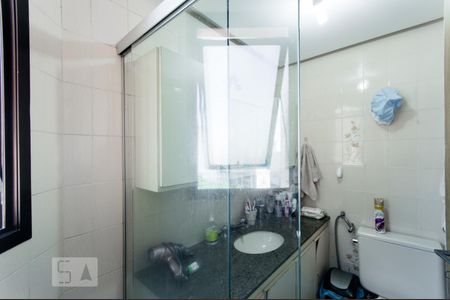 Banheiro de apartamento para alugar com 1 quarto, 60m² em Santa Cecília, São Paulo