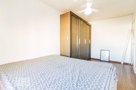 Dormitório de apartamento para alugar com 1 quarto, 54m² em Santa Tereza, Porto Alegre