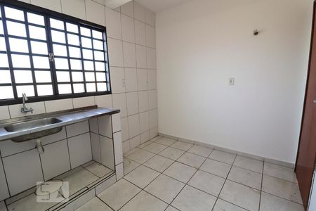 Cozinha de apartamento para alugar com 1 quarto, 45m² em Setor Pedro Ludovico, Goiânia