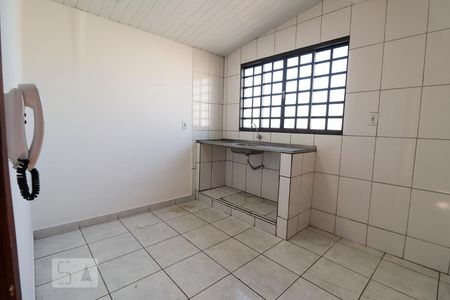 Cozinha de apartamento para alugar com 1 quarto, 45m² em Setor Pedro Ludovico, Goiânia