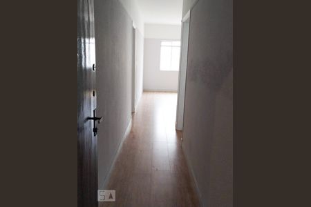 Corredor de apartamento para alugar com 2 quartos, 75m² em Vila Pompéia, São Paulo