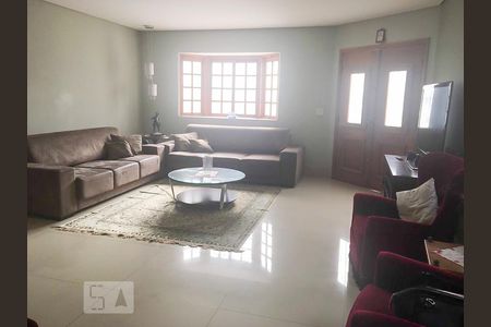 Casa à venda com 450m², 5 quartos e 3 vagasSala