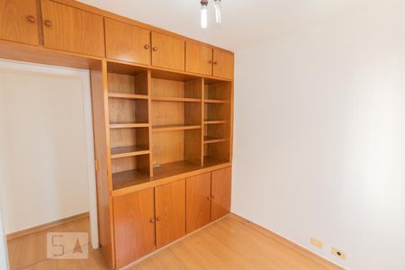 Dormitório 1 de apartamento para alugar com 3 quartos, 75m² em Santa Teresinha, São Paulo